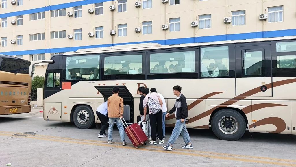 凤凰周报2023年19期|凤凰岛出行护航海尔员工中秋返乡；凤凰岛出行助力邦基科技会议成功举办