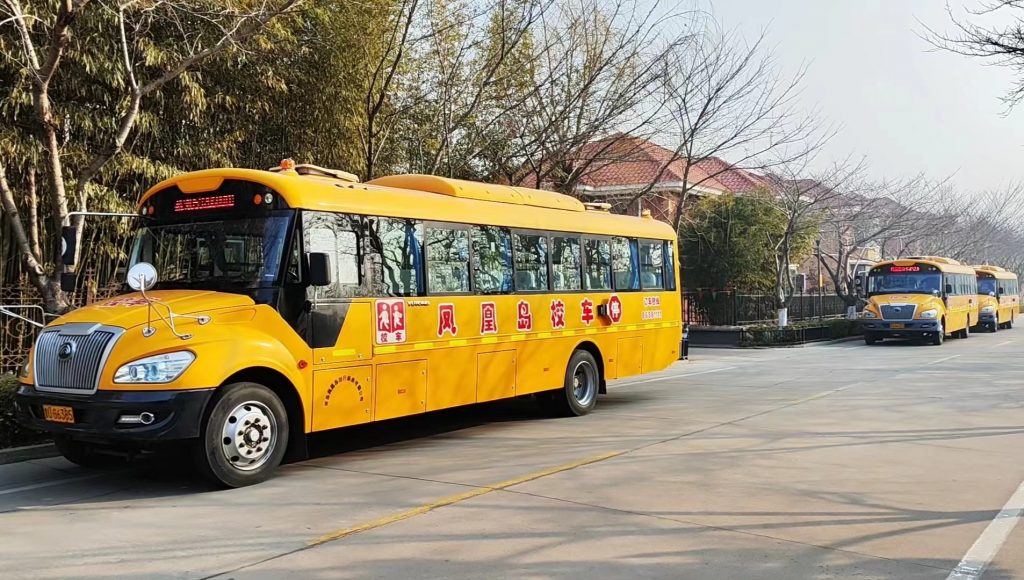 凤凰周报2024年06期|凤凰岛出行助力嘉沐幼儿园采摘之旅；凤凰岛出行举办驾驶员安全服务培训与考试