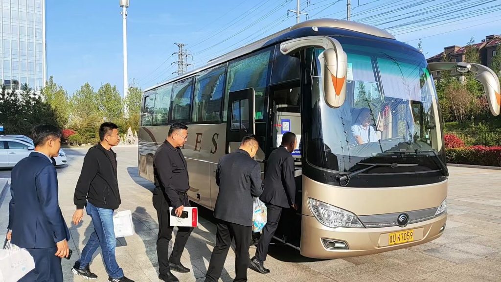 凤凰周报2024年08期|凤凰岛出行举办安全生产消防应急培训；凤凰岛出行助力区工商联共建联建主题活动成功举办