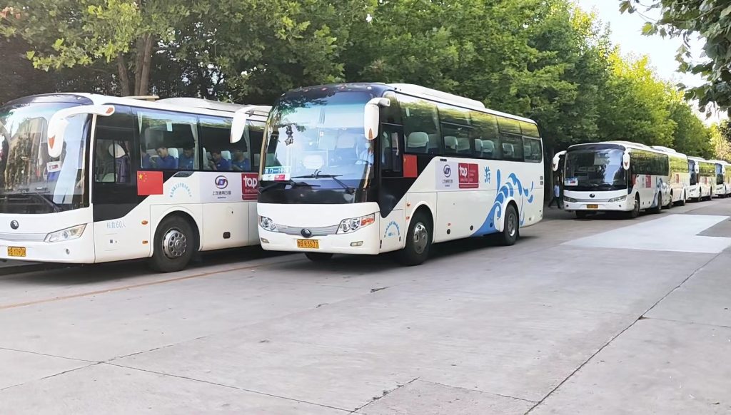 凤凰周报2024年12期|凤凰岛出行召开“安全生产月”活动启动会；凤凰岛班车持续保障安全有序运行
